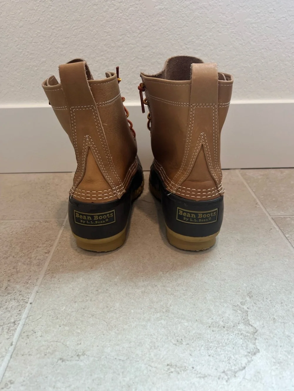 L.L.Bean Bean Boots Men’s Size 9 Made in Maine Brown Leather Duck Boots